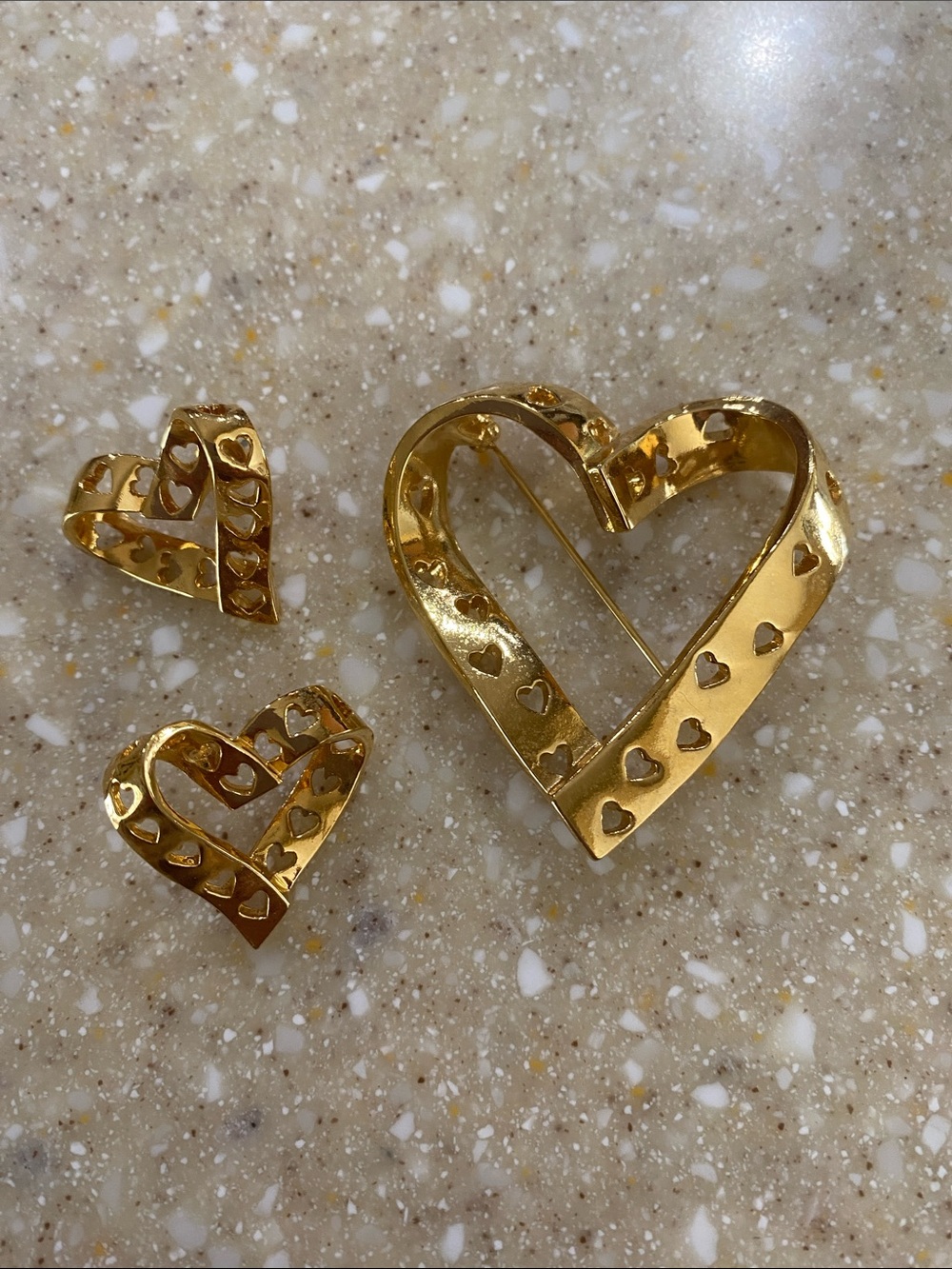 Vintage Avon “True Hearts” Gold-tone brooch and matching earrings
